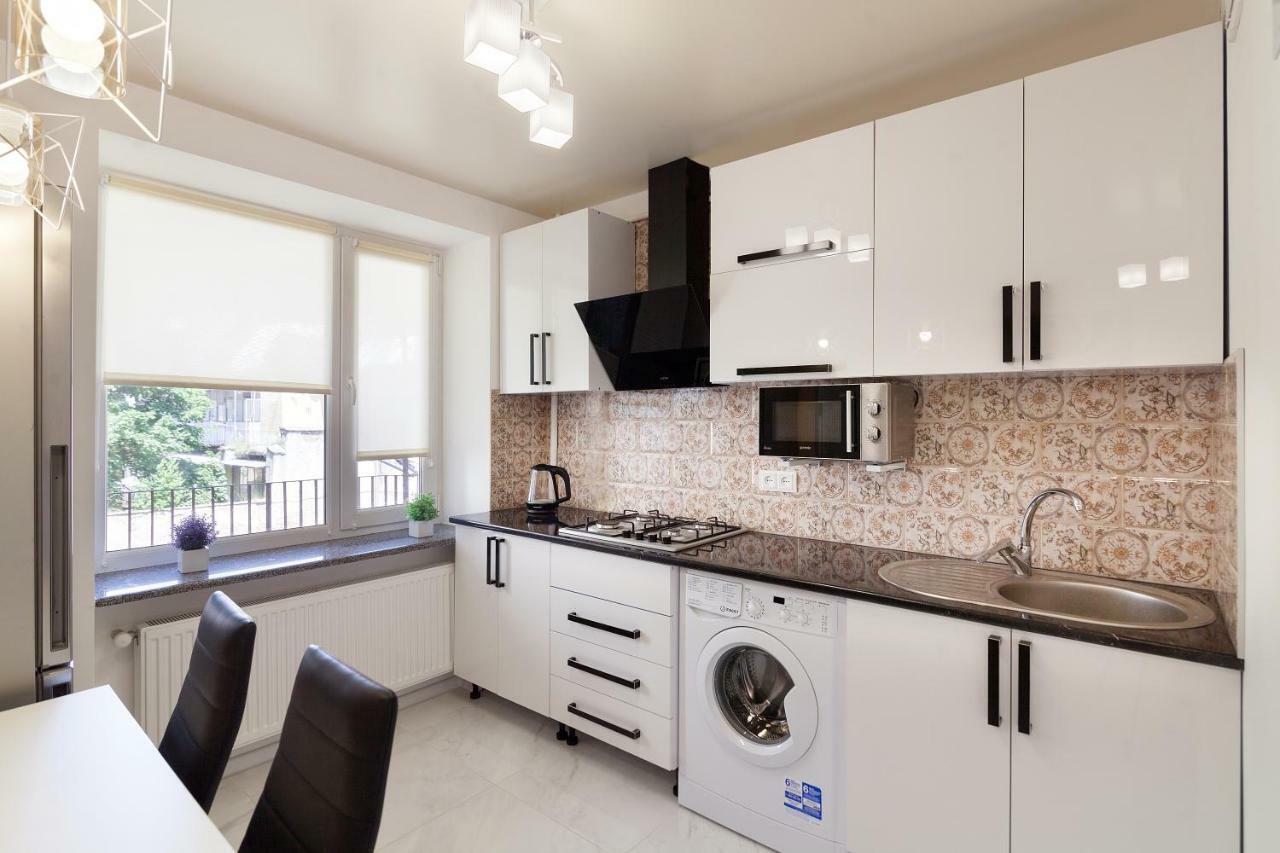 Avangard Shpytalna 20A Apart Lviv Exterior photo